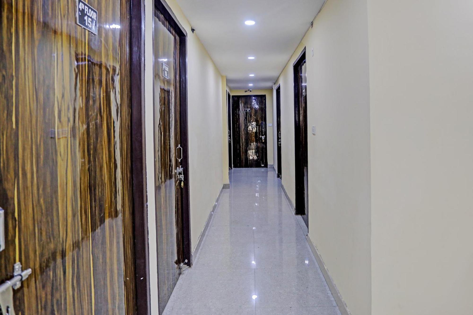 O Park Palace New Delhi